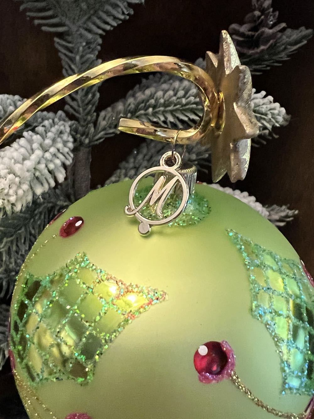 Boughs of Hollywood (Lime)-single  ornament collectible - Main Image 4