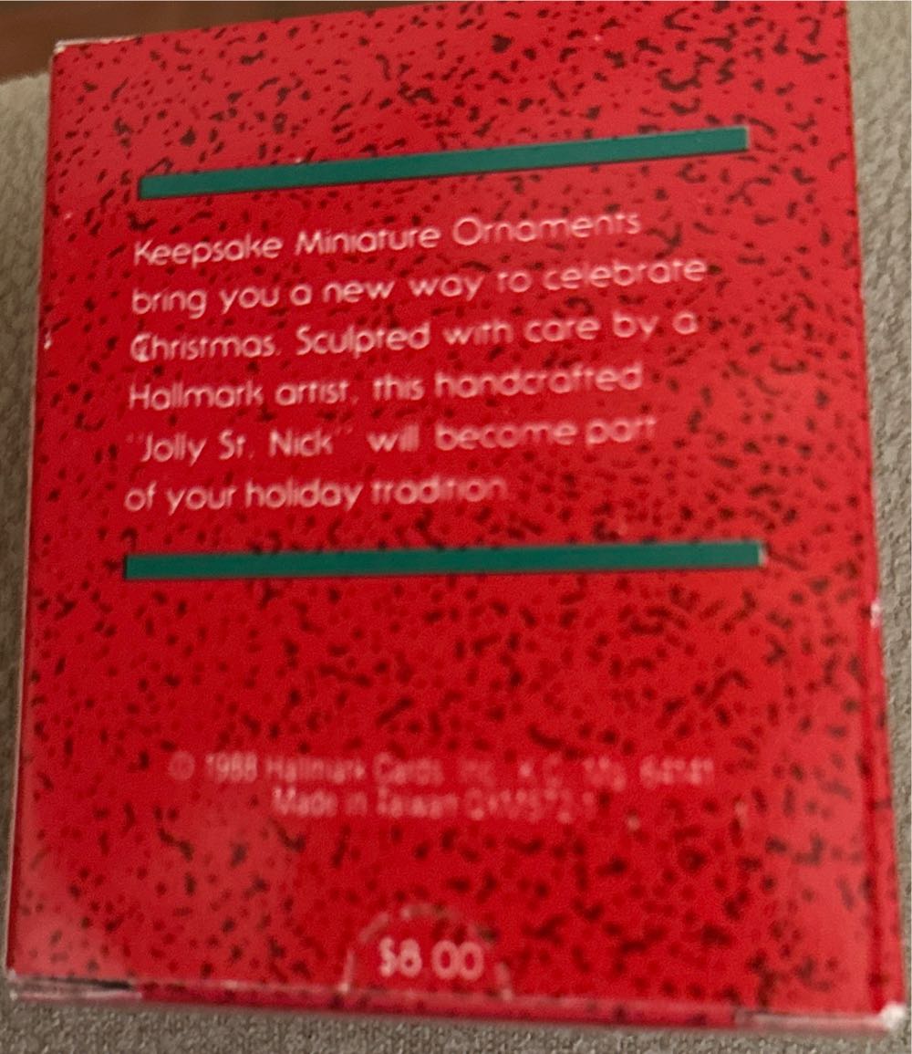 Jolly St Nick - Keepsake Miniature (Santa) ornament collectible - Main Image 2