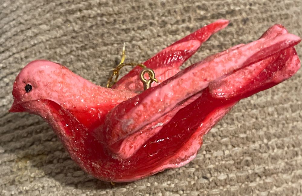 HOMCO - Christmas Angels - Angle With Wreath - 5402