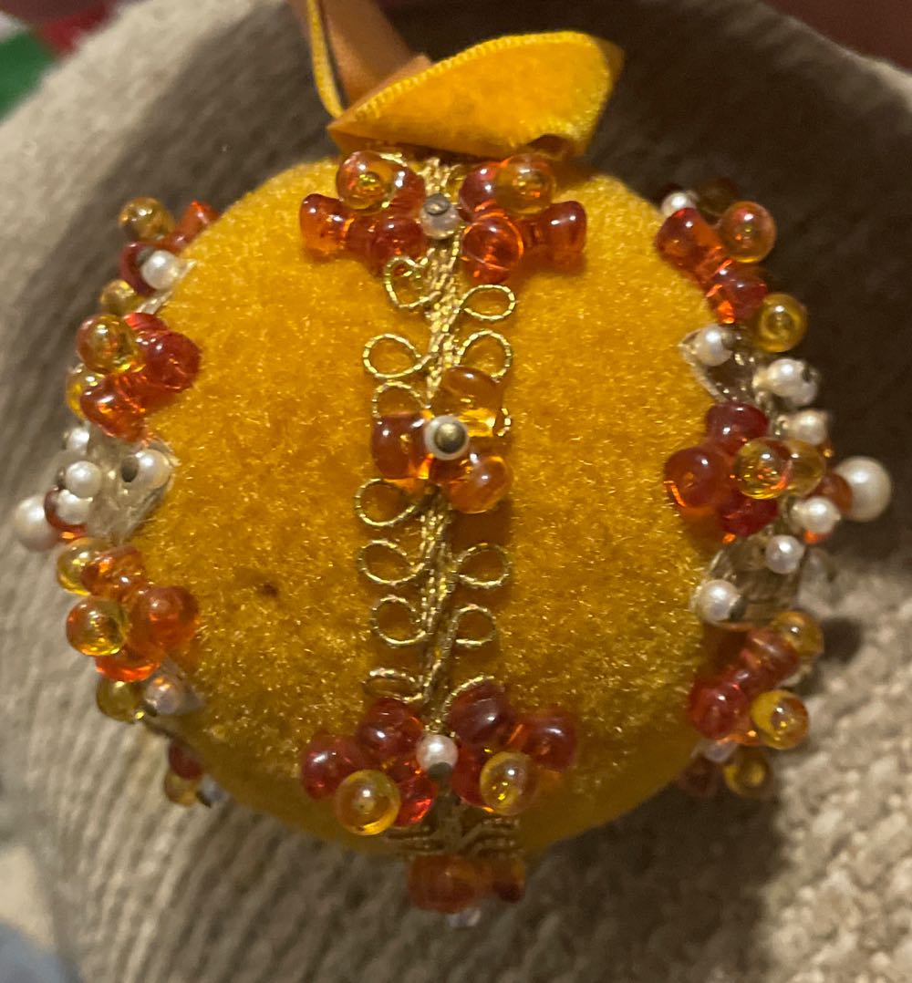 Bead & Sequin - Round - Gold, Orange & White - Round (Bead & Sequin) ornament collectible - Main Image 2
