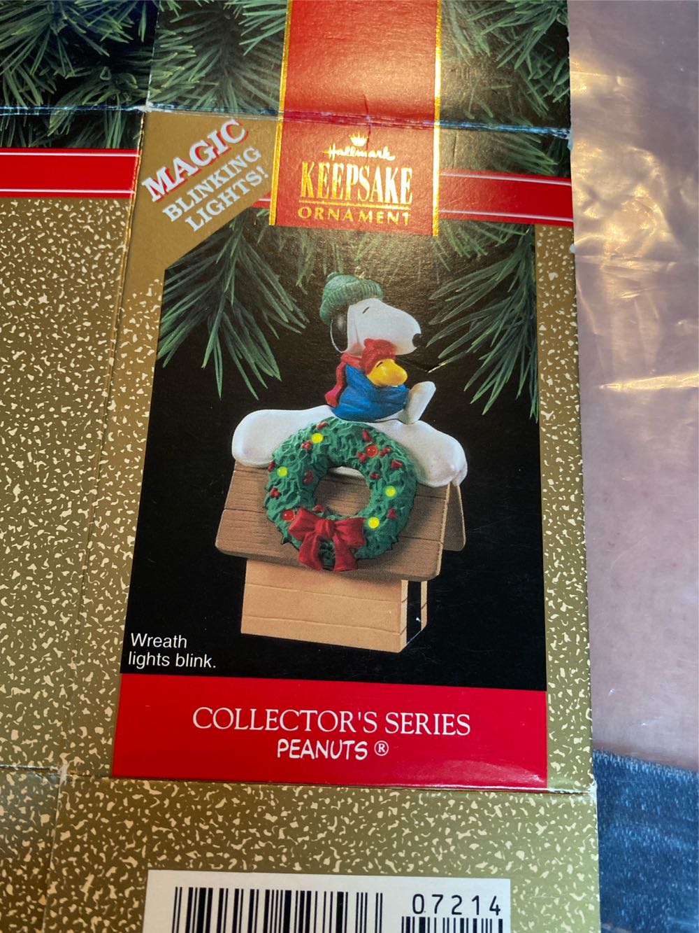 Jasmine Glitter Porcelain Christmas ...