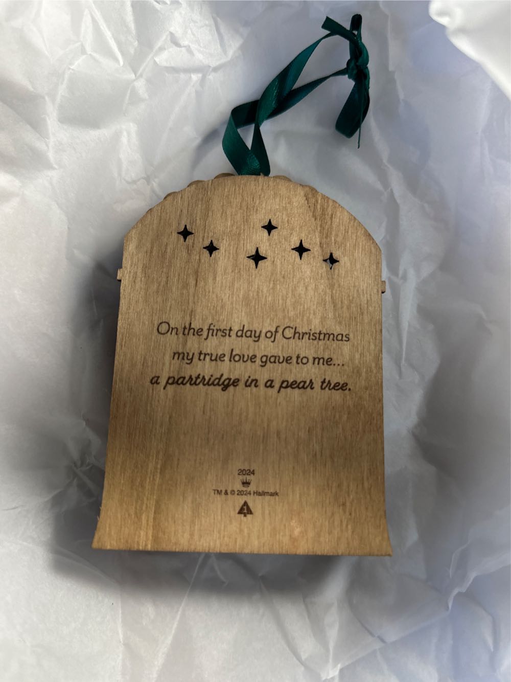 Twelve Days: 1 Partridge In A Pear Tree - Twelve Days Of Christmas (Twelve Days Of Christmas) ornament collectible [Barcode 661127026313] - Main Image 4