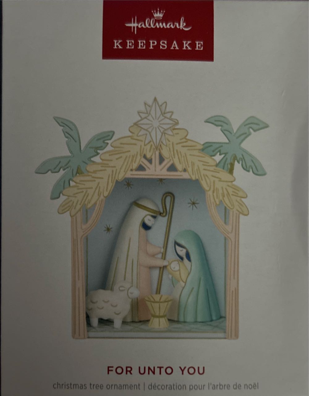 Sparkling White Wreath w/ Lights