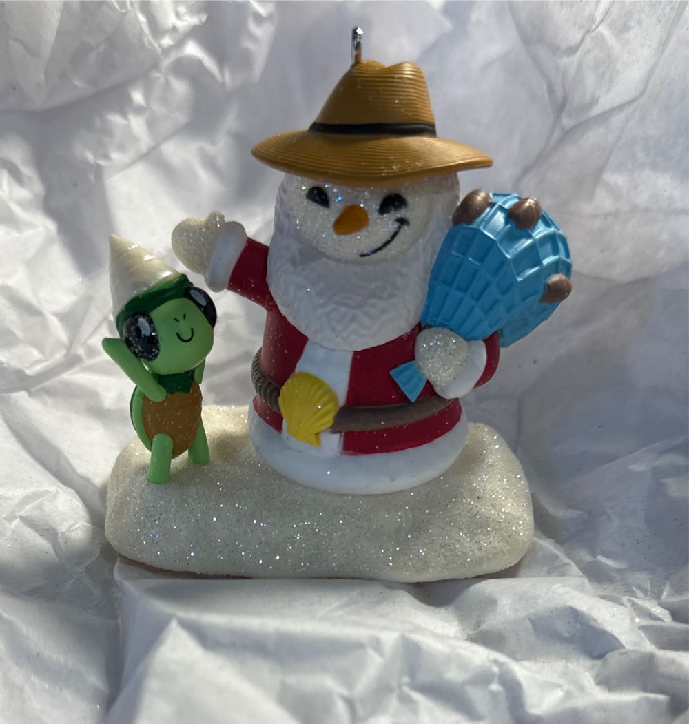 Sandal The Sandman #3 (2024) - Sandal The Sandman (Snowman, Sandman, Turtles, Beach) ornament collectible [Barcode 763795841585] - Main Image 3
