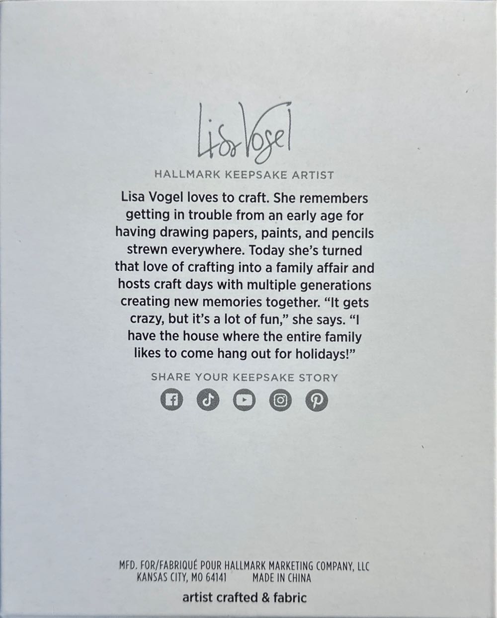 #15 Christmas Cupcake - Christmas Cupcakes (Cupcake) ornament collectible [Barcode 763795841547] - Main Image 2