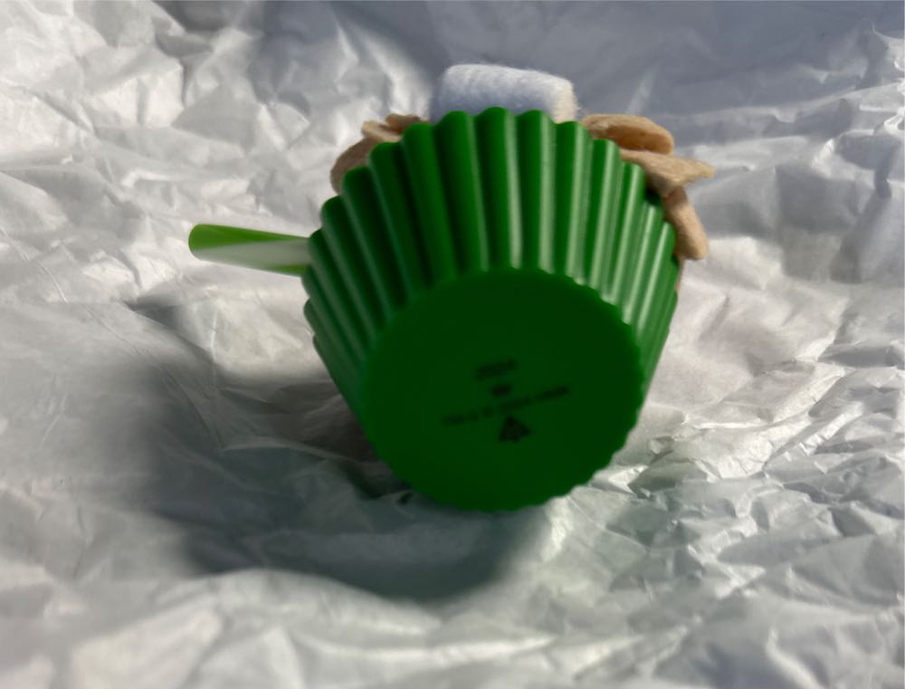 #15 Christmas Cupcake - Christmas Cupcakes (Cupcake) ornament collectible [Barcode 763795841547] - Main Image 4