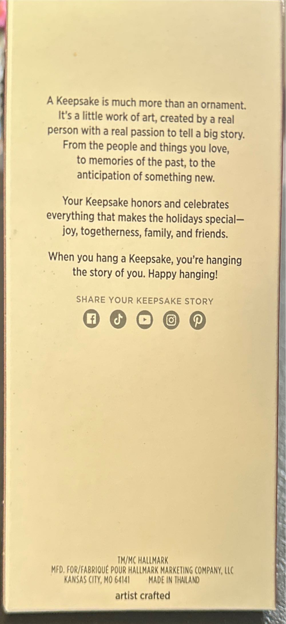 Oz - Scarecrow: “SCARECROW” - The Wizard of Oz - Off to See the Wizard (Hanging Ornament) ornament collectible [Barcode 661127024166] - Main Image 2