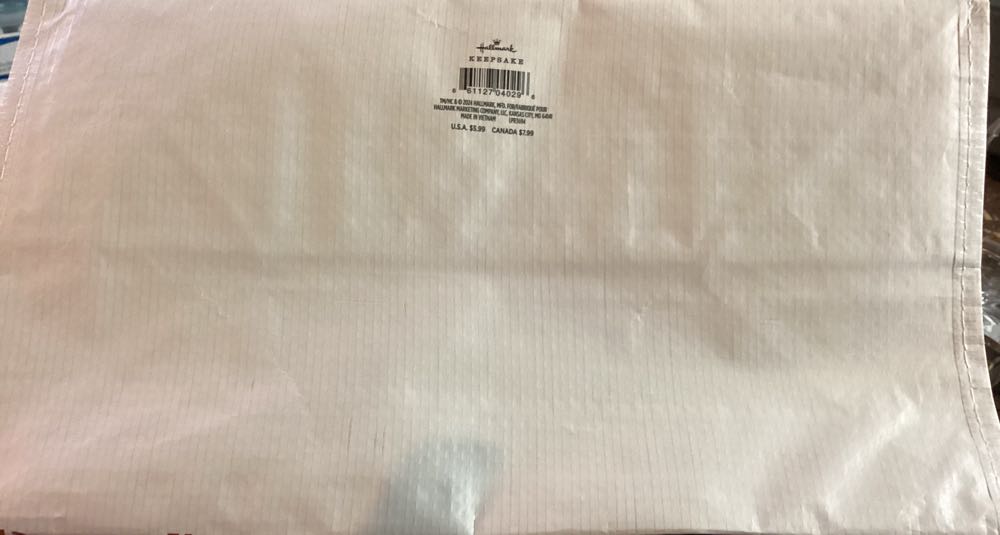 Snowtop Lodge Reusable Tote Bag - Tote Bags ornament collectible [Barcode 661127040296] - Main Image 2