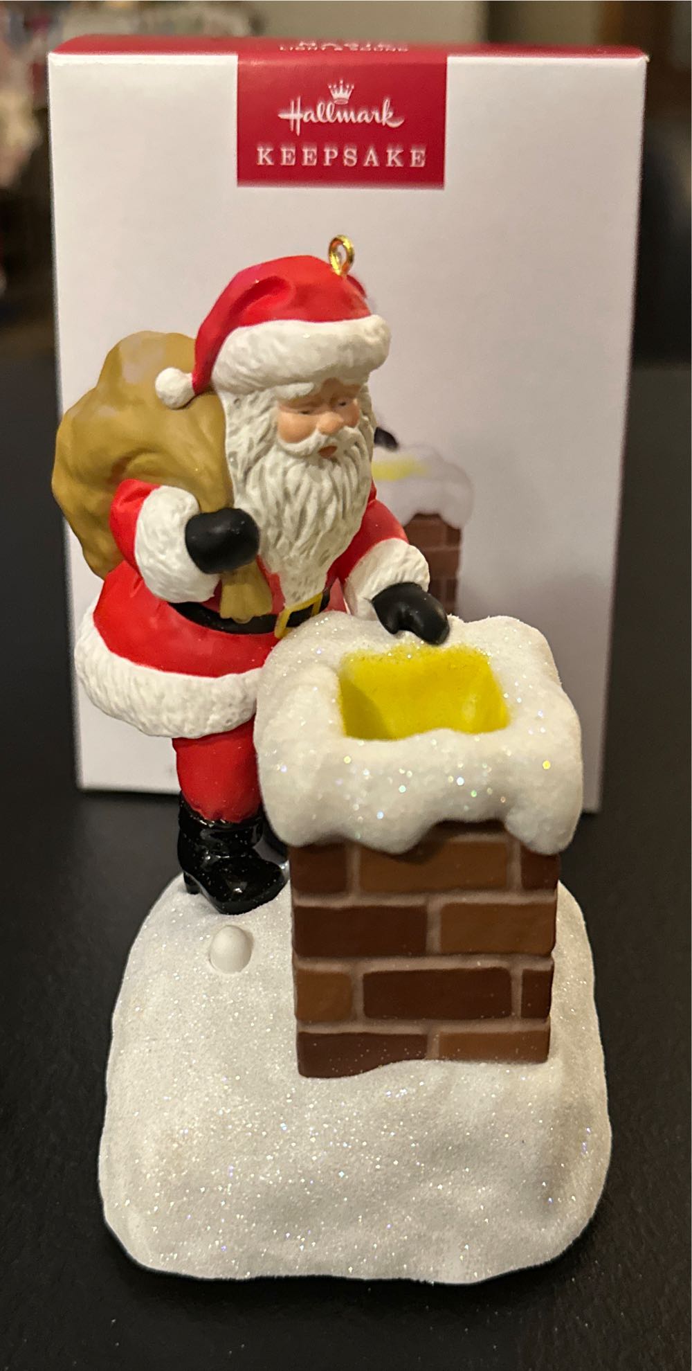 Up On The Housetop - Magic (Magic-light & sound) ornament collectible [Barcode 661127023688] - Main Image 4