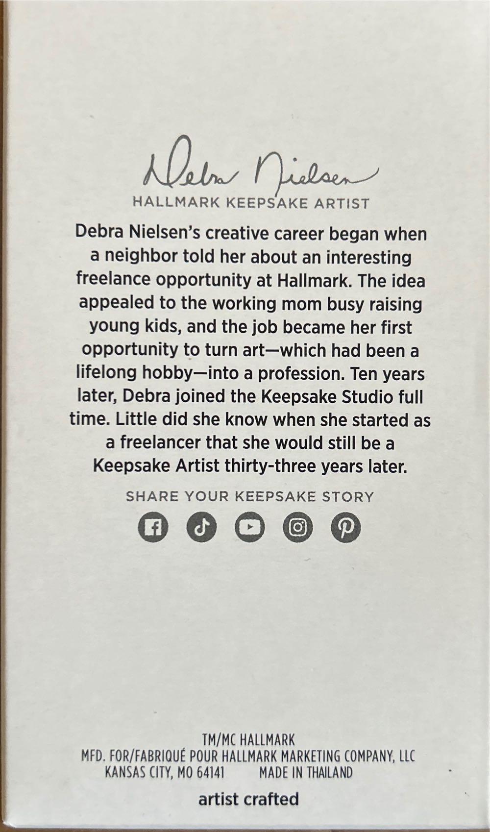 Barbie’s Little Sister, Skipper - Holiday Barbie (Barbie) ornament collectible [Barcode 661127025019] - Main Image 3