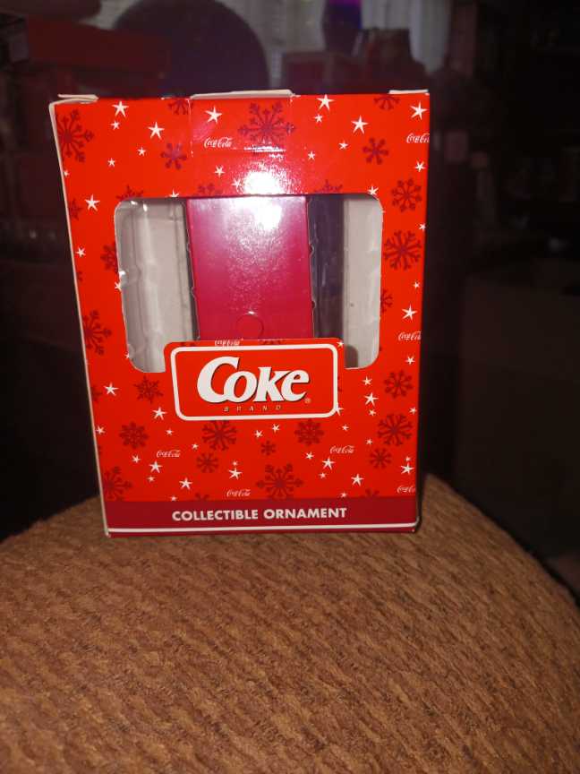 Coca-Cola Ornament Happy Holidays Polar Bear With Coca-Cola Machine Walmart  - Coca-Cola Ornament Happy Holidays (Coca-Cola Ornament) ornament collectible - Main Image 2