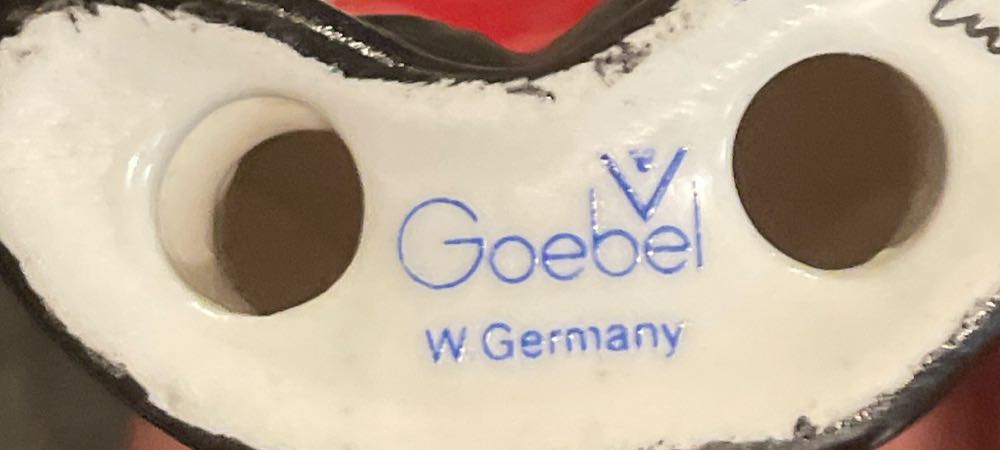 Goebel - Santa Claus - Santa (Figural) ornament collectible - Main Image 3