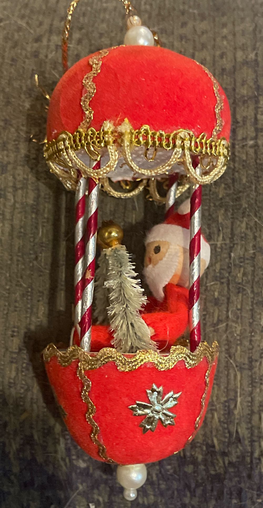 Hot Air Balloon - Santa - Santa (Transportation) ornament collectible - Main Image 2