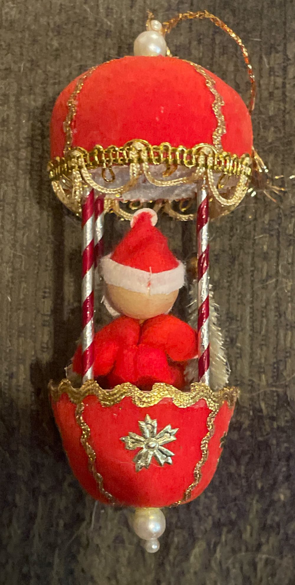 Hot Air Balloon - Santa - Santa (Transportation) ornament collectible - Main Image 3