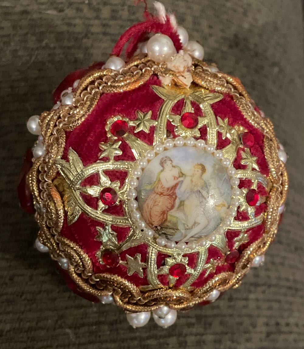 Lenox Snoopy’s Sledding Adventure 2002