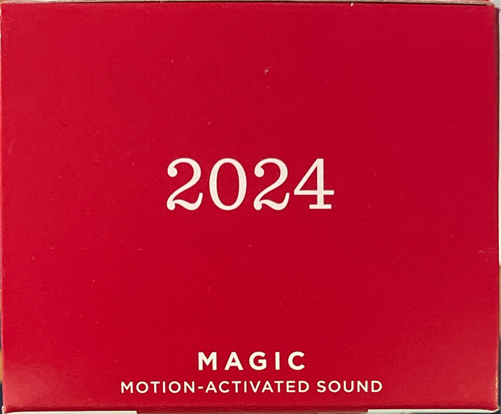 Sesame Street- Tickle Me Elmo - Sesame Street (MAGIC: Motion-Activated Sound) ornament collectible [Barcode 661127026283] - Main Image 4