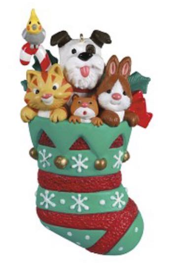 Winnie The Pooh Piglet Snow