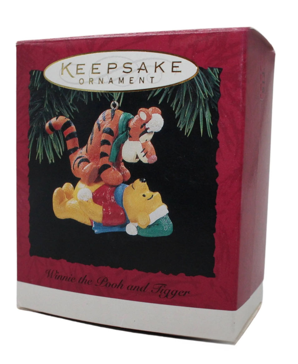 Winnie The Pooh & Tigger - Winnie the Pooh ornament collectible - Main Image 2