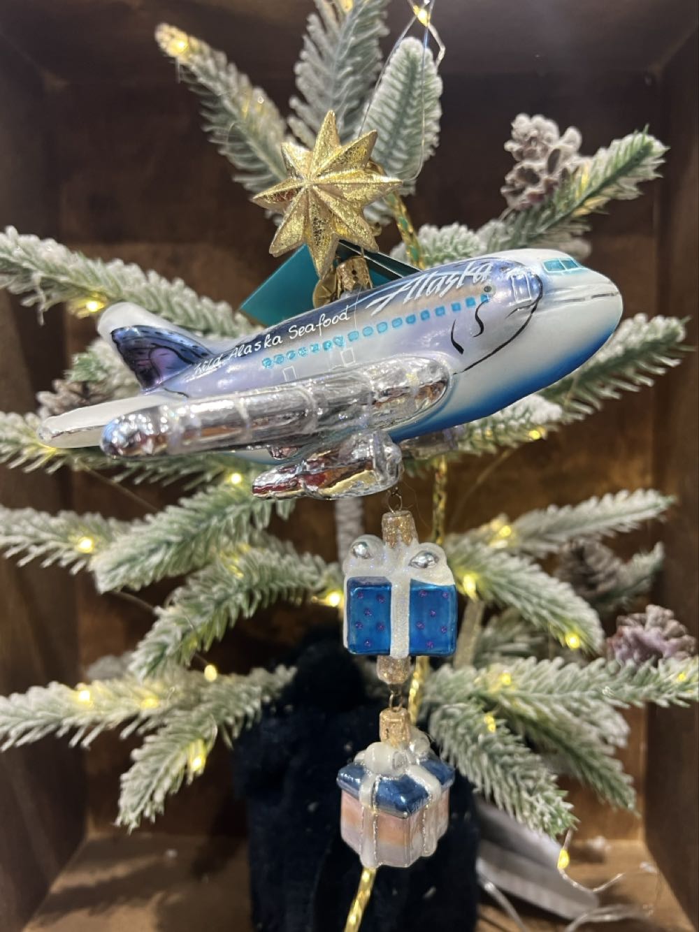 Alaska Fresh  ornament collectible - Main Image 2