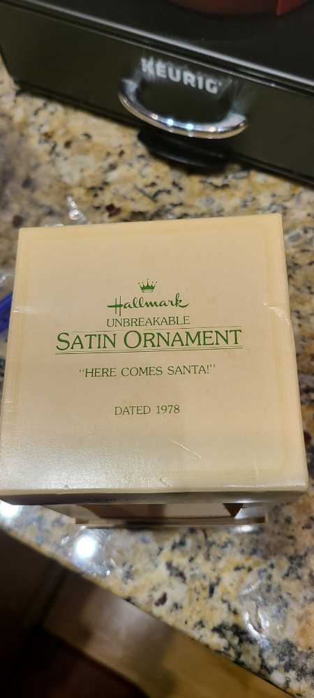 Here Comes Santa!  ornament collectible - Main Image 2