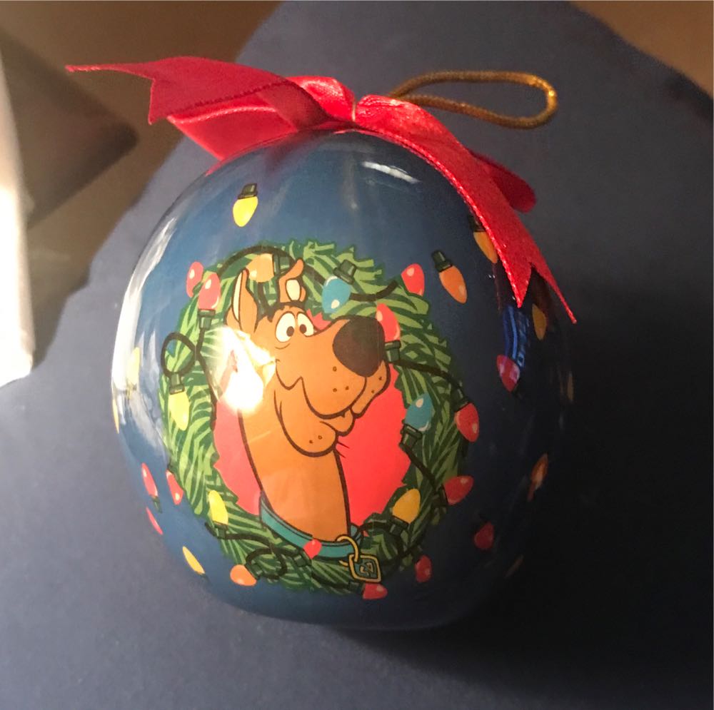 Hanna Barbera Scooby-Doo! Blue Ball - Scooby-Doo (Scooby-Doo) ornament collectible - Main Image 2