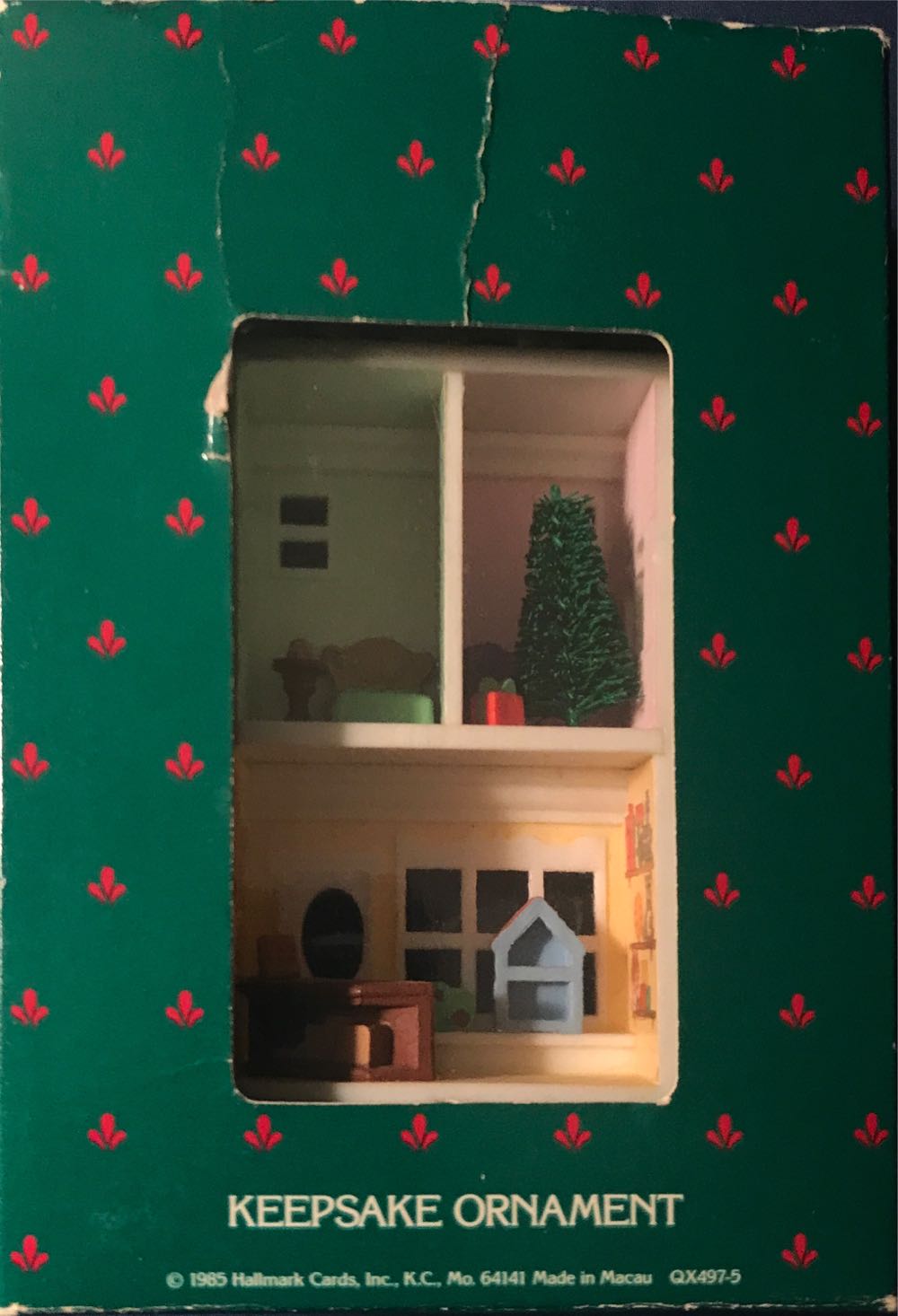 Nostalgic Houses & Shops #2 (1985) Toy Store  ornament collectible - Main Image 2