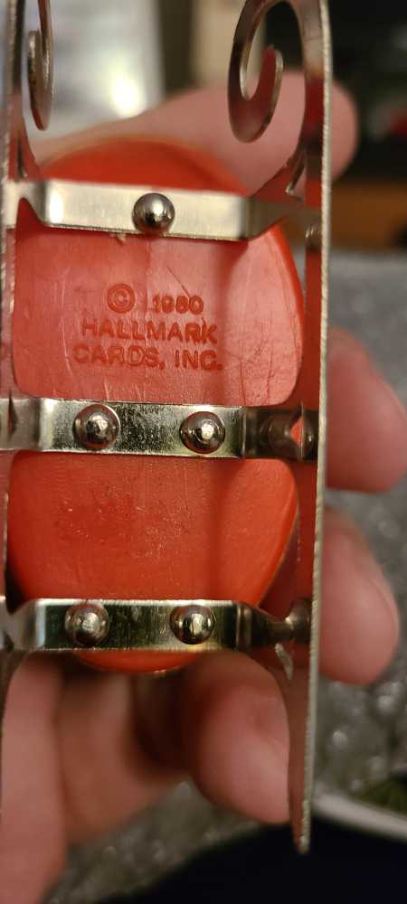 Santa’s Sleigh  ornament collectible - Main Image 3