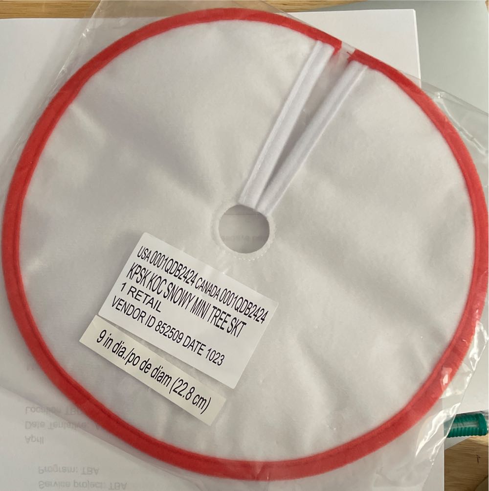 Cookie Cutter - Hallmark - Stocking - Red