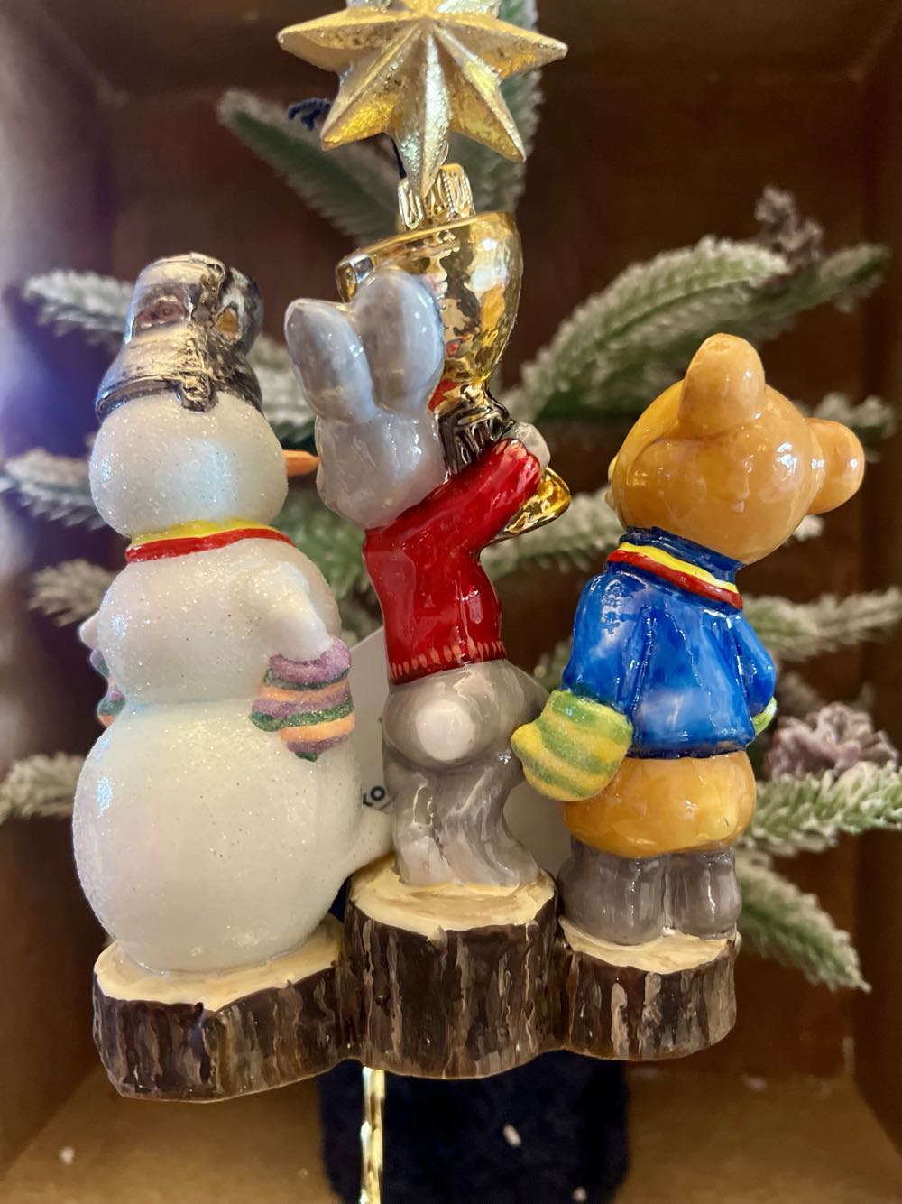 Podium  ornament collectible - Main Image 3