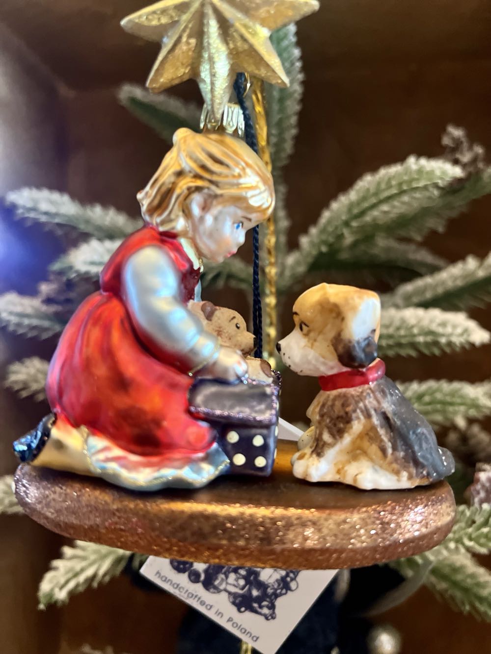 Dziewczynka Z Pieskiem - Kolekcja Wiktorianska / Victorian Collection ornament collectible - Main Image 3