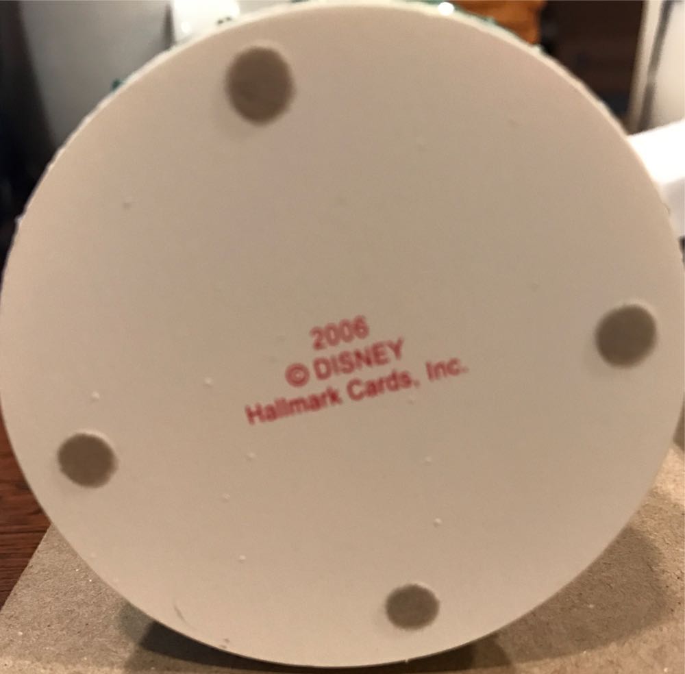 Mickey And Minnie Snowglobe  ornament collectible - Main Image 2