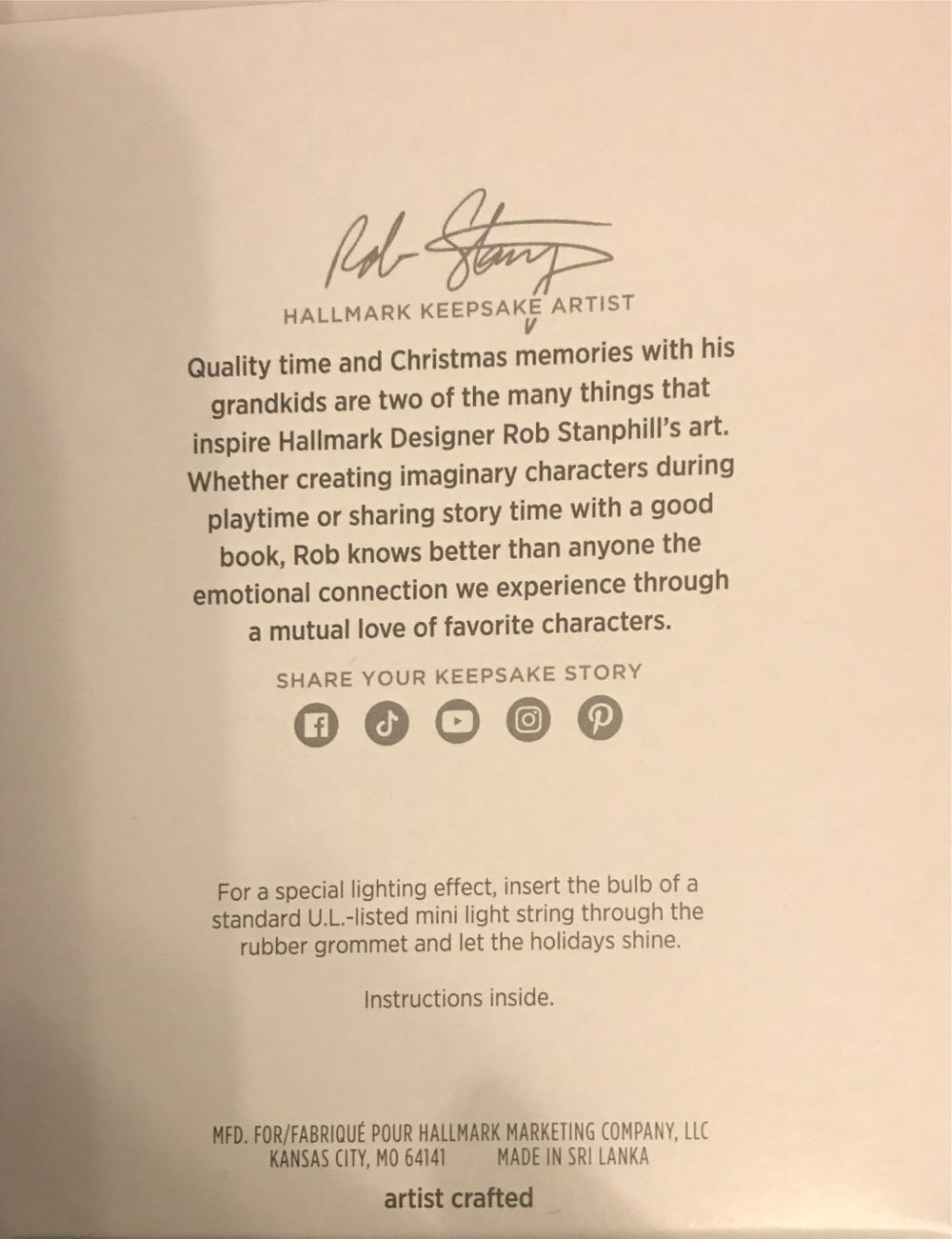 Elfville #0 Ollie’s Ornament Shoppe  (KOC Member Exclusive) ornament collectible - Main Image 3