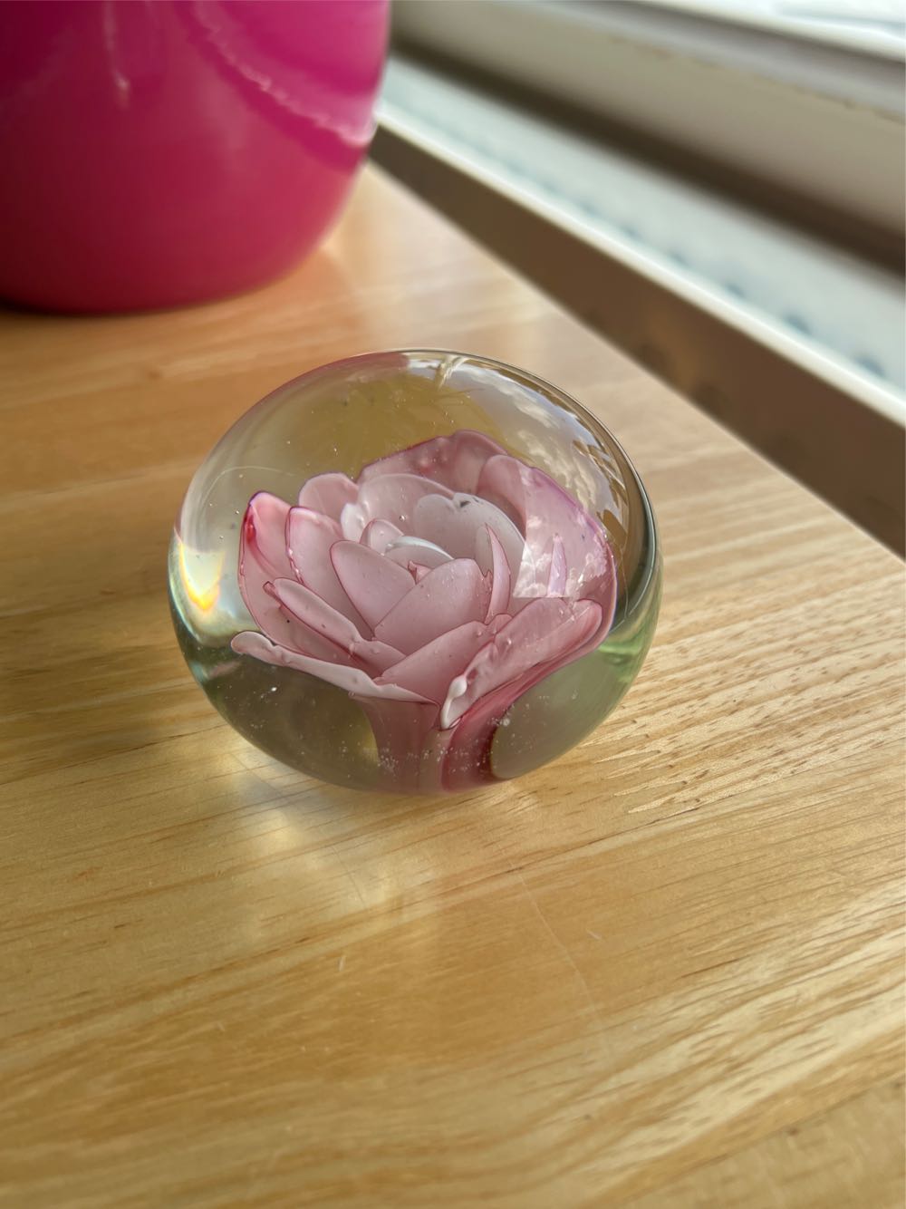 Paperweight  (Fruit & Flowers) ornament collectible - Main Image 2