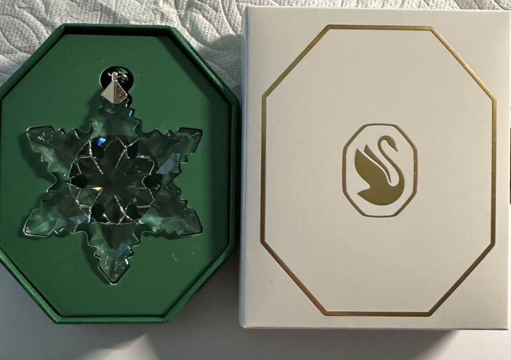 Gnome For Christmas Tote