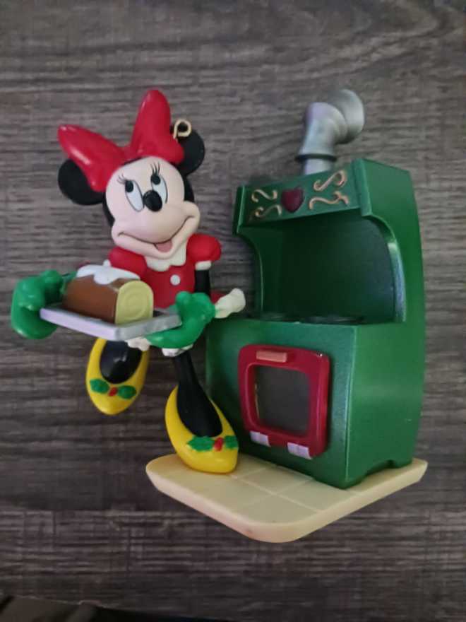 Lemax Umbrella Vendor #42323