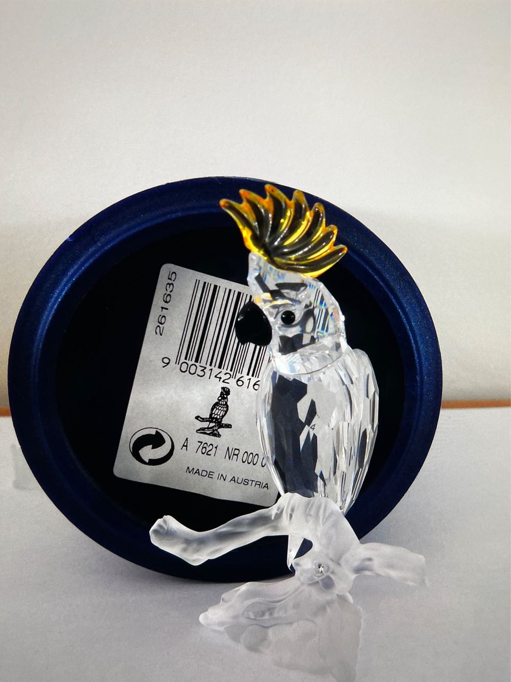 Cockatoo Swarovski 261635  ornament collectible [Barcode 9003142616352] - Main Image 2