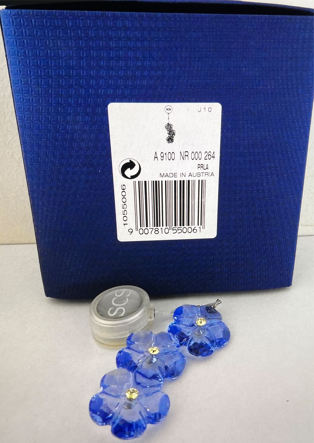 Arctic Flower Swarovski 1055006  ornament collectible [Barcode 9007810550061] - Main Image 2