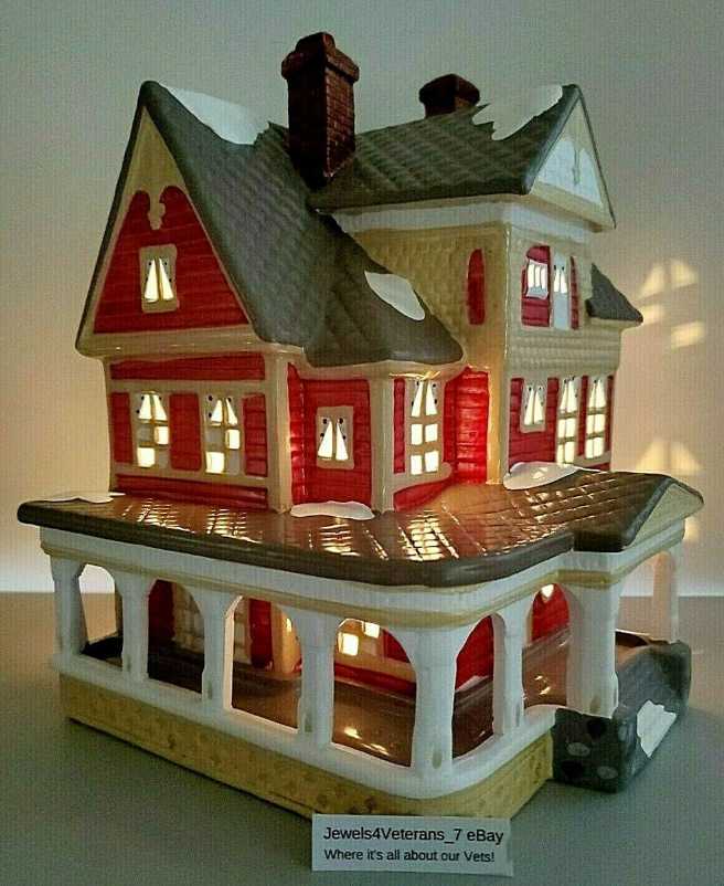 Dept. 56 - Kentwood House #5054-7  1988 Original  Snow Village - Original  Snow Village (Houses) ornament collectible - Main Image 3
