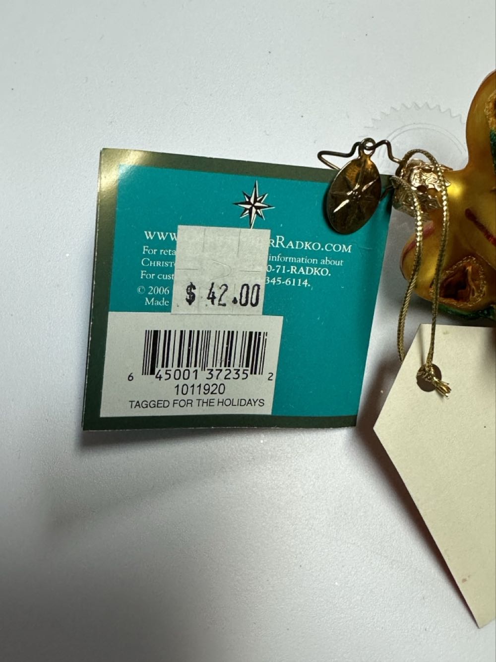 Tagged for the holidays - 1011920 (Radko) ornament collectible [Barcode 645001372352] - Main Image 3