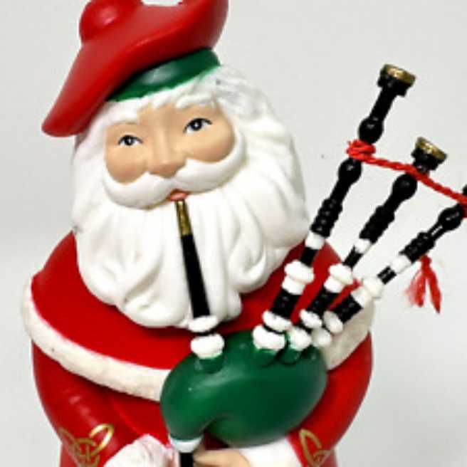 Santas From Around The World - SCOTLAND, 2017, Bag Pipes KOC Exclusive - Santas From Around The World (Santa) ornament collectible - Main Image 4
