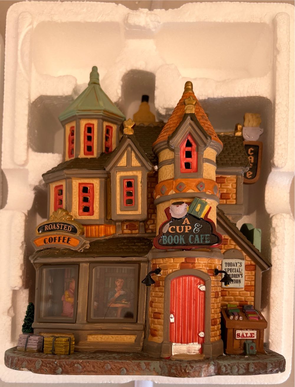 Snow Fantasies Cross 2024