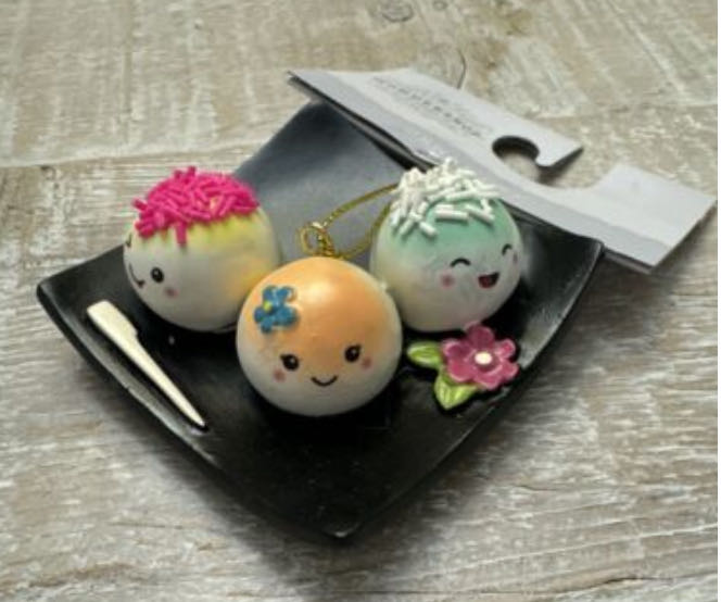 ASIA - Wondershop Target Mochi Christmas Tree Ornament  (food) ornament collectible [Barcode 198101293213] - Main Image 2