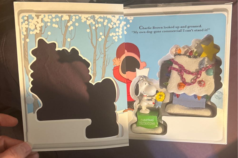 A Charlie Brown Christmas RB - Peanuts Red Box (Peanuts) ornament collectible [Barcode 661127049619] - Main Image 4