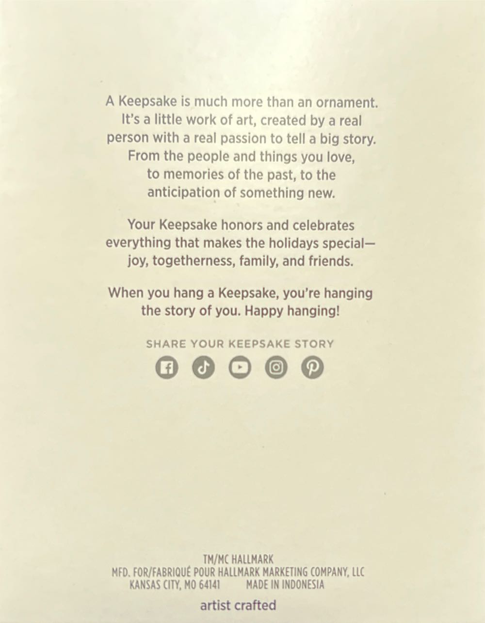 The Burn Book - Mean Girls (TV & Movies) ornament collectible [Barcode 661127025477] - Main Image 2