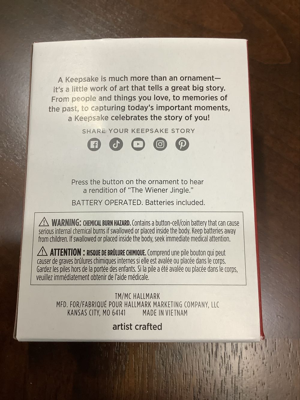 The Weinermobile - Oscar Mayer (Classic American Cars) ornament collectible [Barcode 661127025972] - Main Image 2