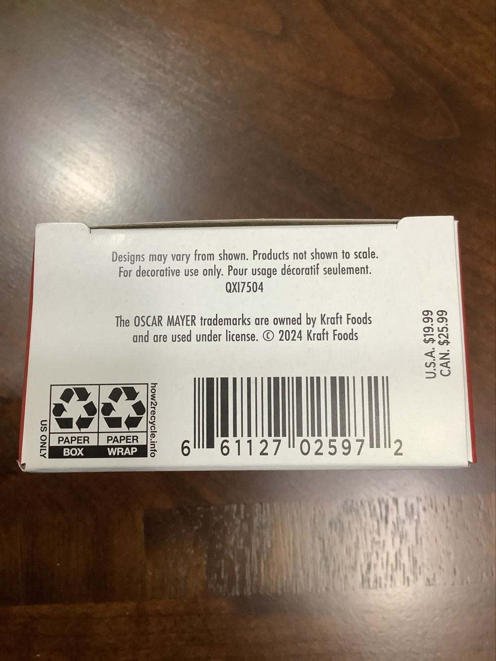 The Weinermobile - Oscar Mayer (Classic American Cars) ornament collectible [Barcode 661127025972] - Main Image 3