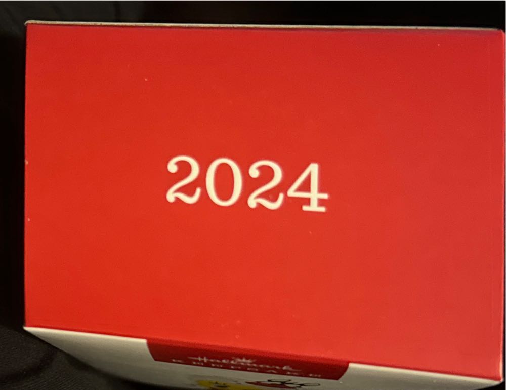 Looney Tunes- Puddy Tat Hat - Looney Tunes (Cartoons) ornament collectible [Barcode 661127021042] - Main Image 4