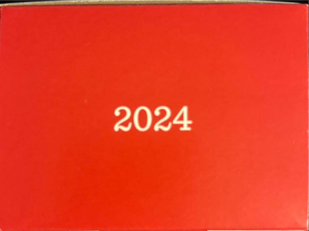 Vixen Goes Viral Hallmark Keepsake Ornament - Humor (Humor) ornament collectible [Barcode 661127024036] - Main Image 4