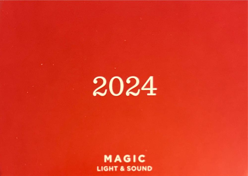 The Golden Girls Cheesecake Break With Light And ... - The Golden Girls (Movies & TV) ornament collectible [Barcode 661127022353] - Main Image 4