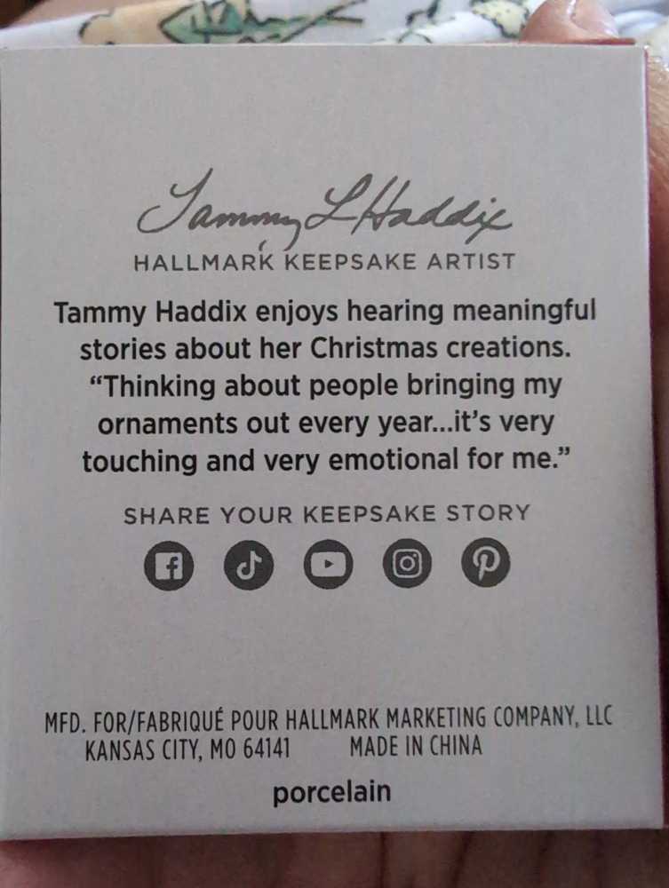 New Lil’ Wonder  ornament collectible [Barcode 062200008521] - Main Image 2